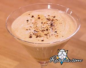 Mousse de chocolate blanco y moka