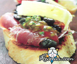 Bruschetta de tomate y jamón serrano