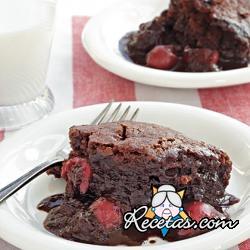 Budín de chocolate y cerezas
