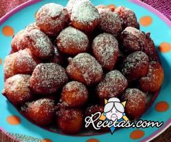 Buñuelos con azafrán