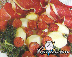 Chorizo con grelos