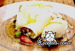 Crepas con frutas y helado