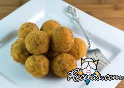 Croquetas de papa y queso