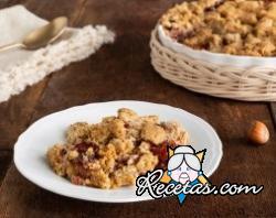 Crumble de fresa y harina de avellana