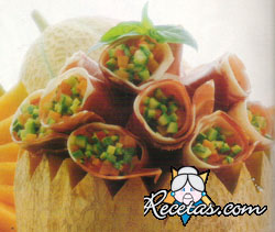 Cucuruchos de jamón rellenos