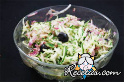 Ensalada oriental de cebollas