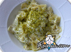 Farfalle al pesto genovese