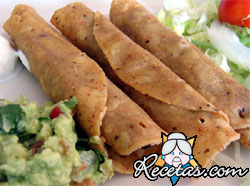 Flautas de pollo