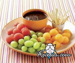 Frutas en fondue de chocolate