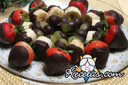 Frutas al chocolate