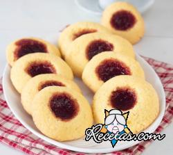 Galletas de mantequilla con mermelada