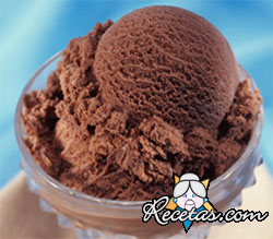 Helado de chocolate con sabayón