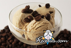 Helado de crema moka