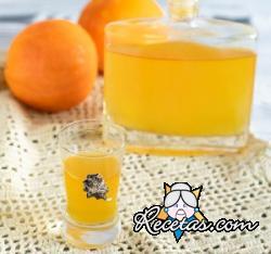 Licor de naranja arancello