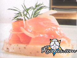 Salmón rosado a la nórdica