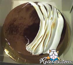 Pastel mousse de chocolate