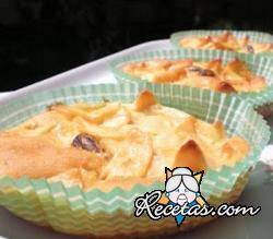 Muffins de manzanas y pasas de uva