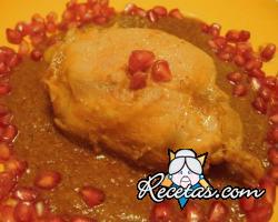 Muslos de pollo con crema de champiñones y granada