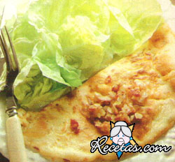Omelette de panceta y cebolla