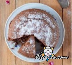 Pastel de chocolate amargo y coco