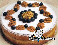 Pastel de dulce de leche con nueces