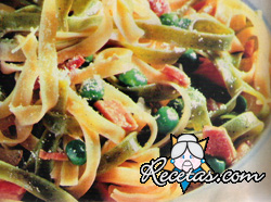 Pasta verde y blanca