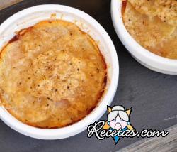 Patatas gratinadas con jamón y queso