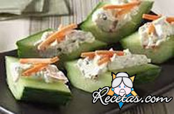 Pepinos rellenos