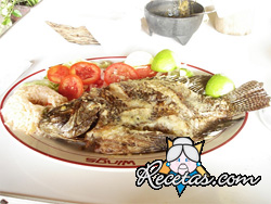 Pescado hervido en mojo