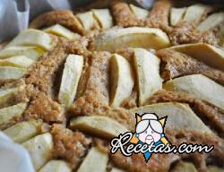 Pie de manzana con ron y pasas