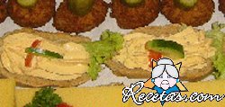 Canapecitos con nuez