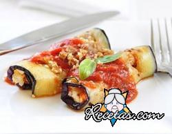 Rollito de berenjenas con arroz y sardinas