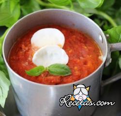 Sopa de tomates asados