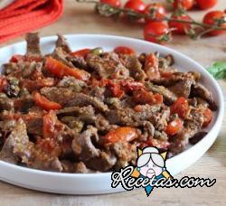 Tiras de ternera al estilo mediterrtáneo