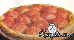 Torta de manzanas sonrosadas