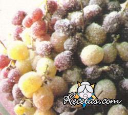 Uvas escarchadas