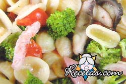 Orecchiette con brócoli