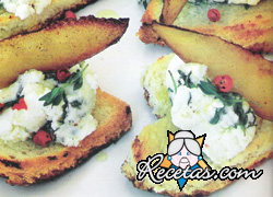 Corazones de queso de cabra y tomillo