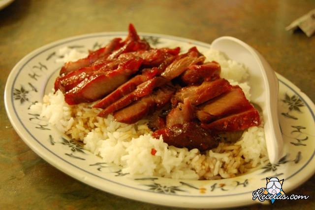 Paleta de cerdo a la húngara