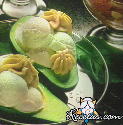 Paltas heladas a la vainilla