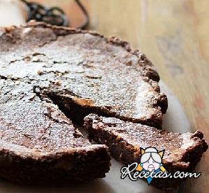 Pastel de almendras y chocolate