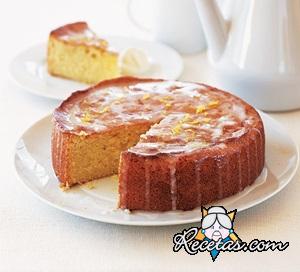 Pastel húmedo de limón