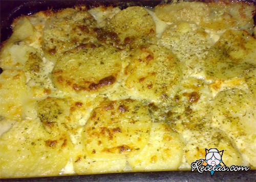 Patatas a la crema de queso azul