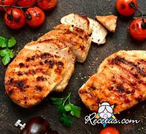 Pechuga de pollo al estilo mediterráneo
