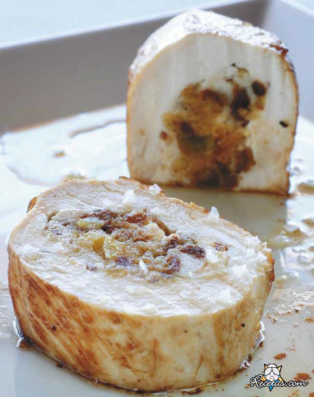 Pechuga de pollo rellena de panettone...