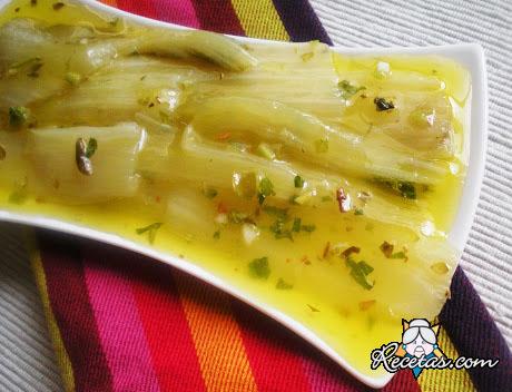Pencas de acelga a la provenzal