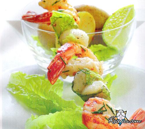 Pinchos de langostinos y vieiras