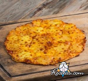 Pizza crujiente de patatas