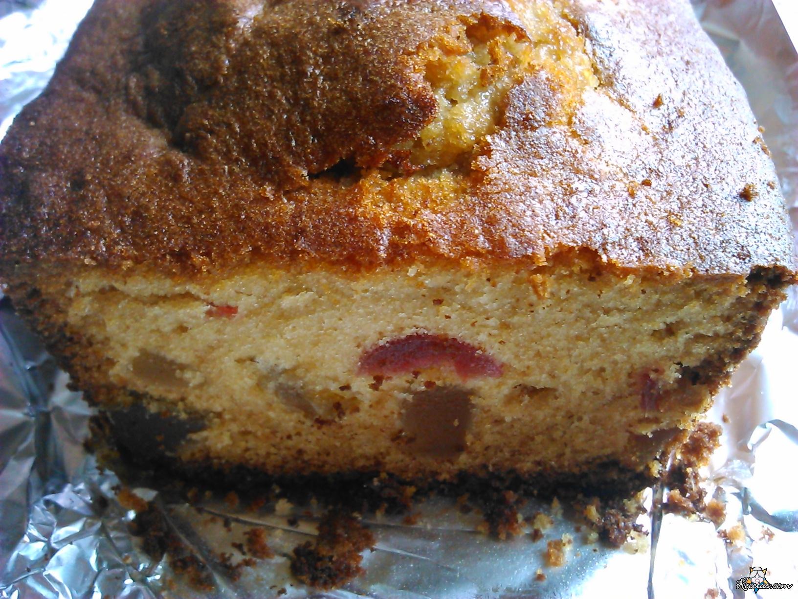 Plum cake con fruta confitada