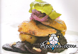 Pollo BB y radicchio rosso gaseado al Malbec